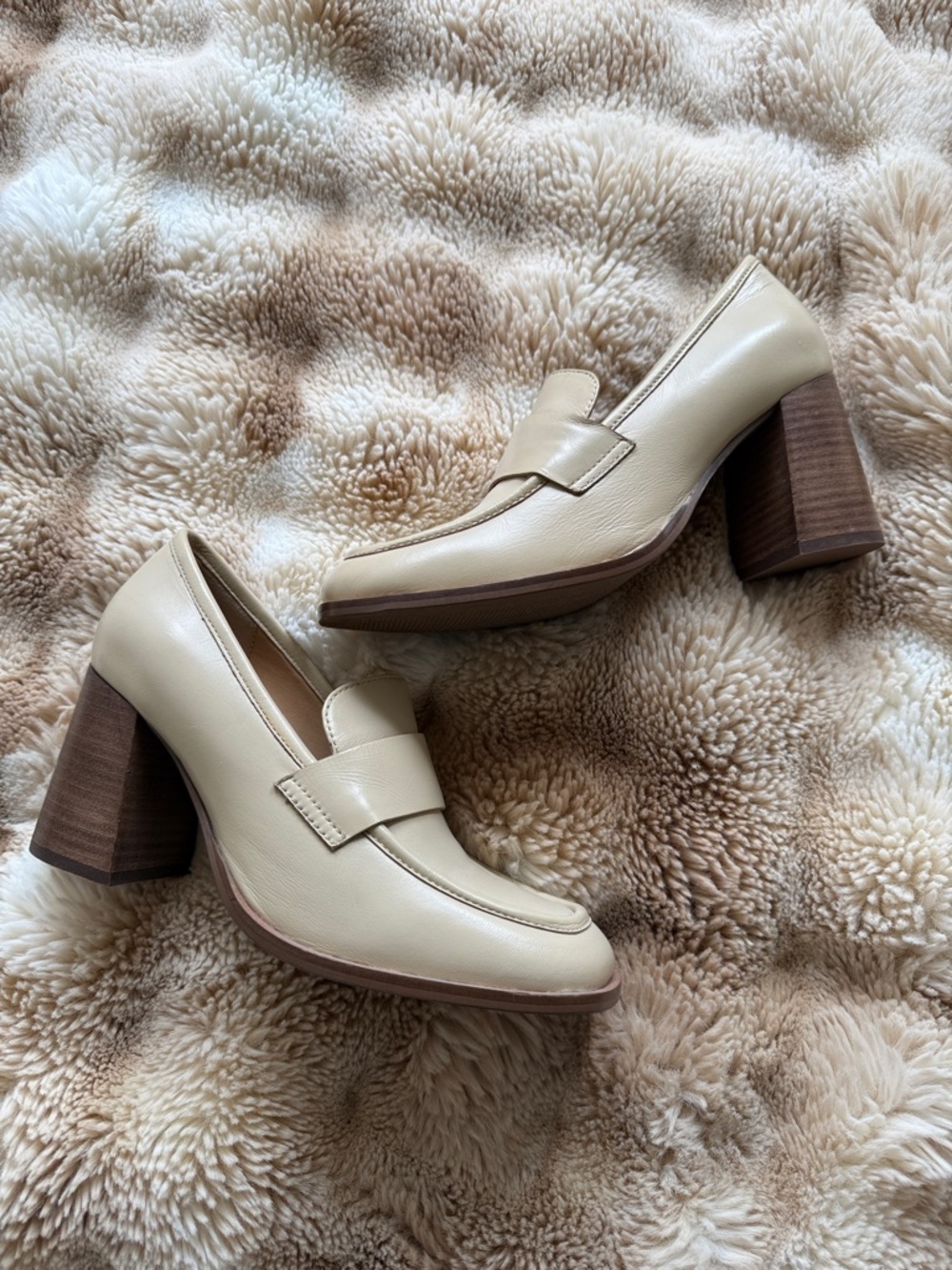 Cream Leather Block Heel Loafers - Women